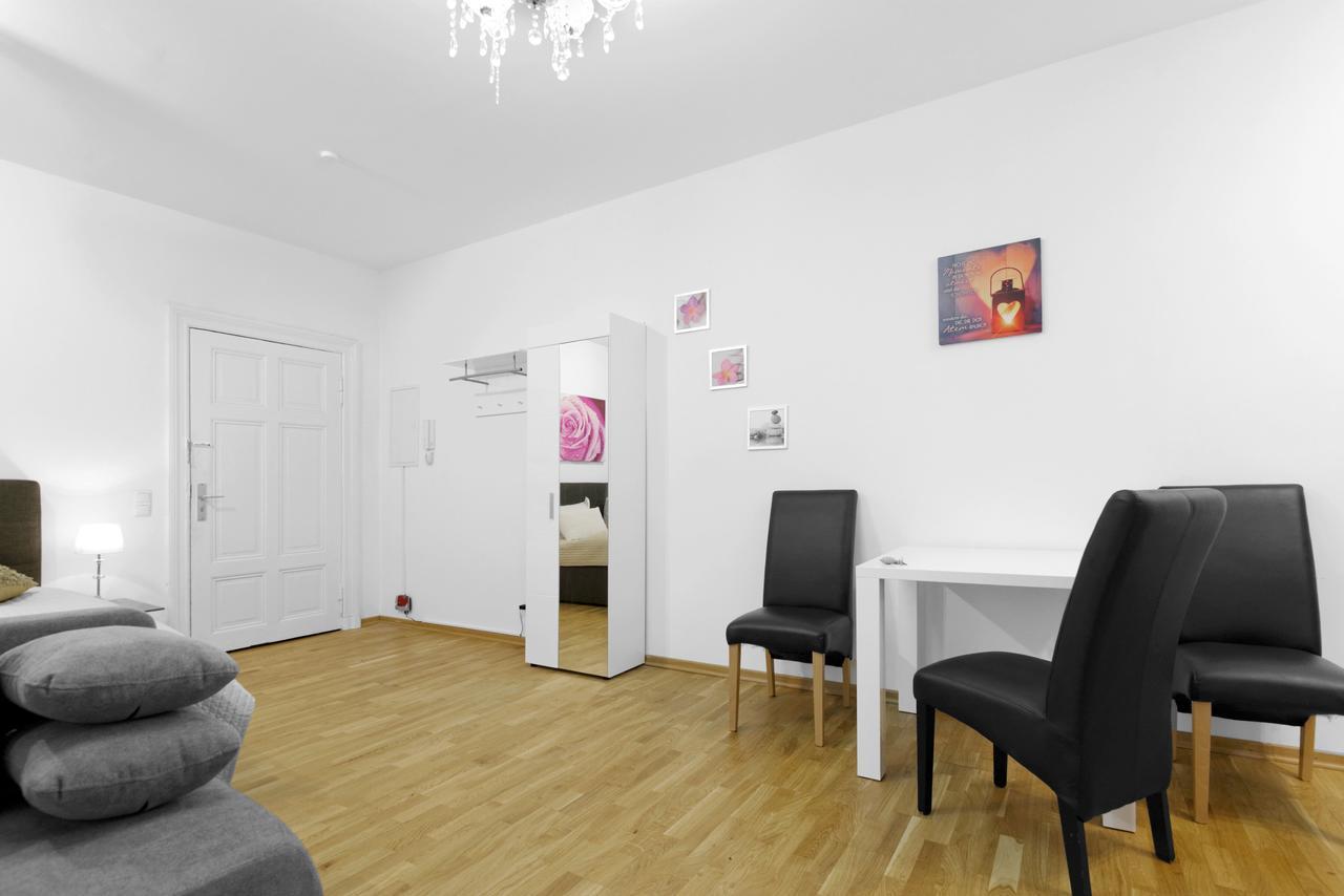 Grand Central Mitte Apartment Berlin Dış mekan fotoğraf